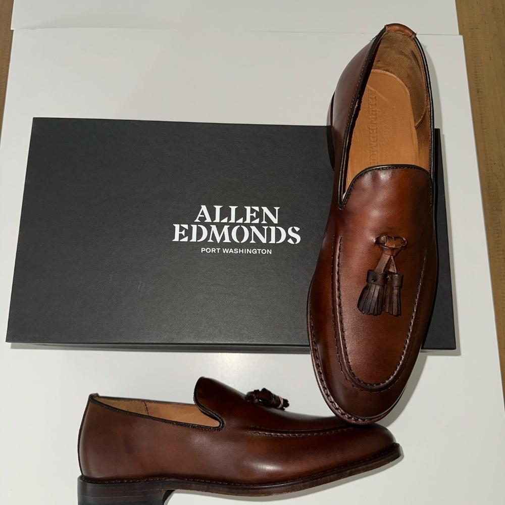 Allen Edmonds Randolph Tassel Loafer new in box (NIB)